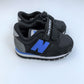 Tênis New Balance (16 BR) NOVO